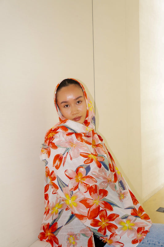 Soka scarf