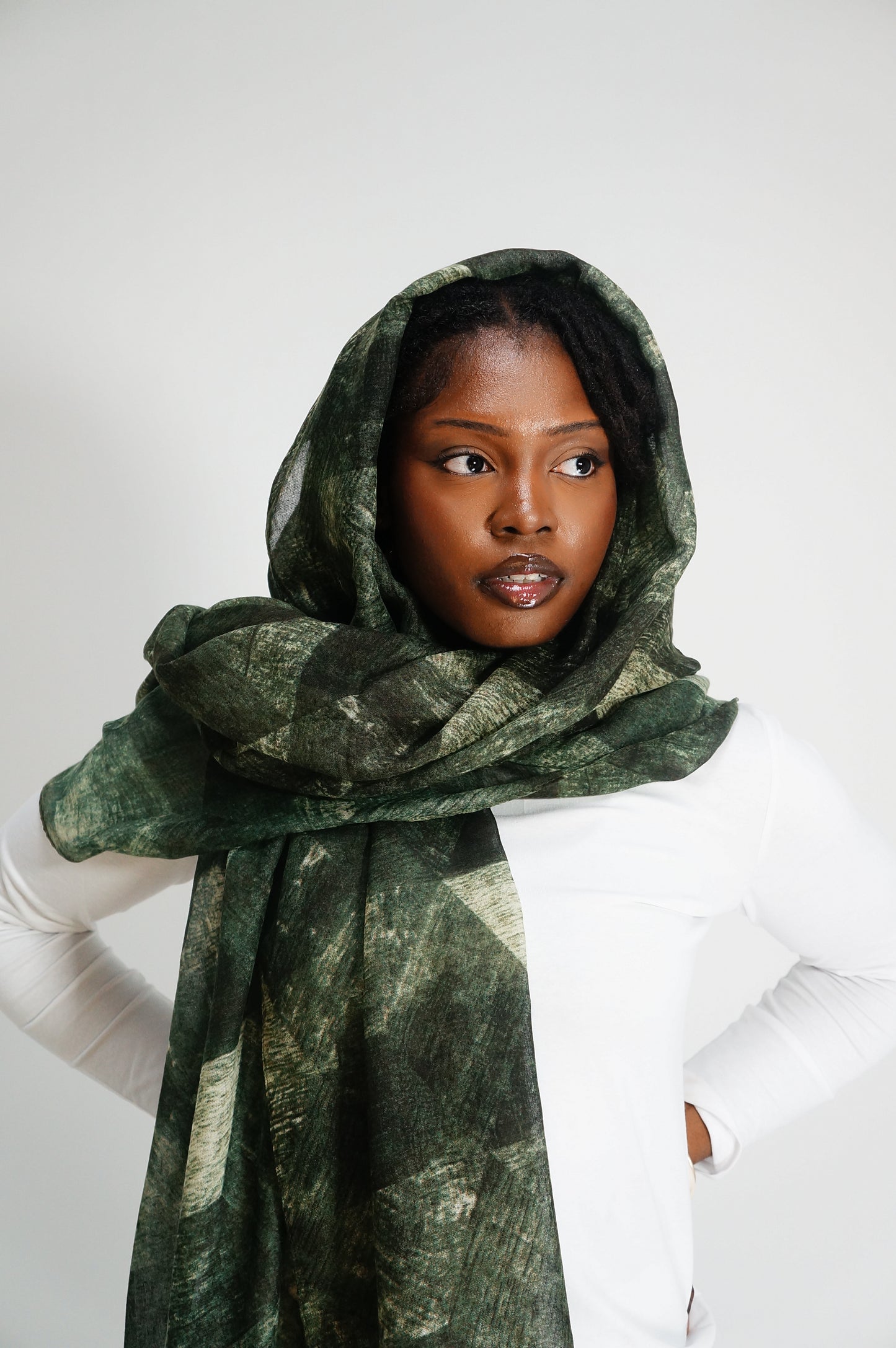 Jade scarf