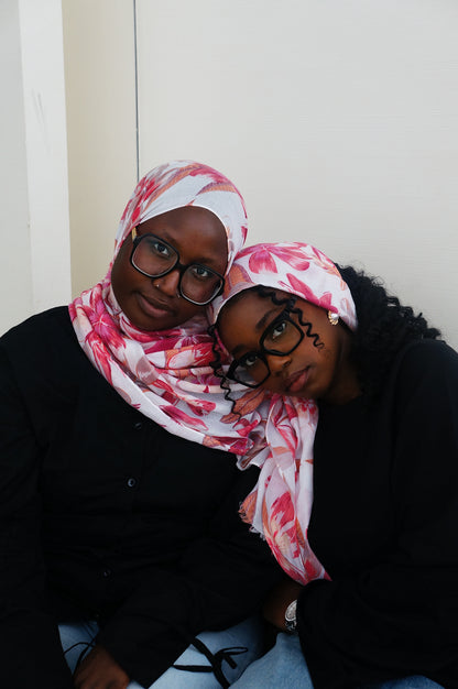 Amra scarf