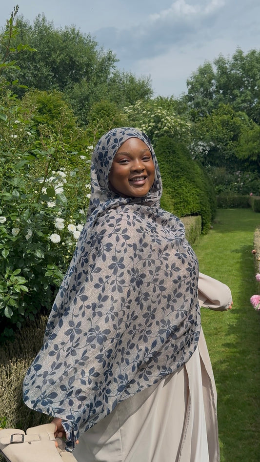 Azeya scarf