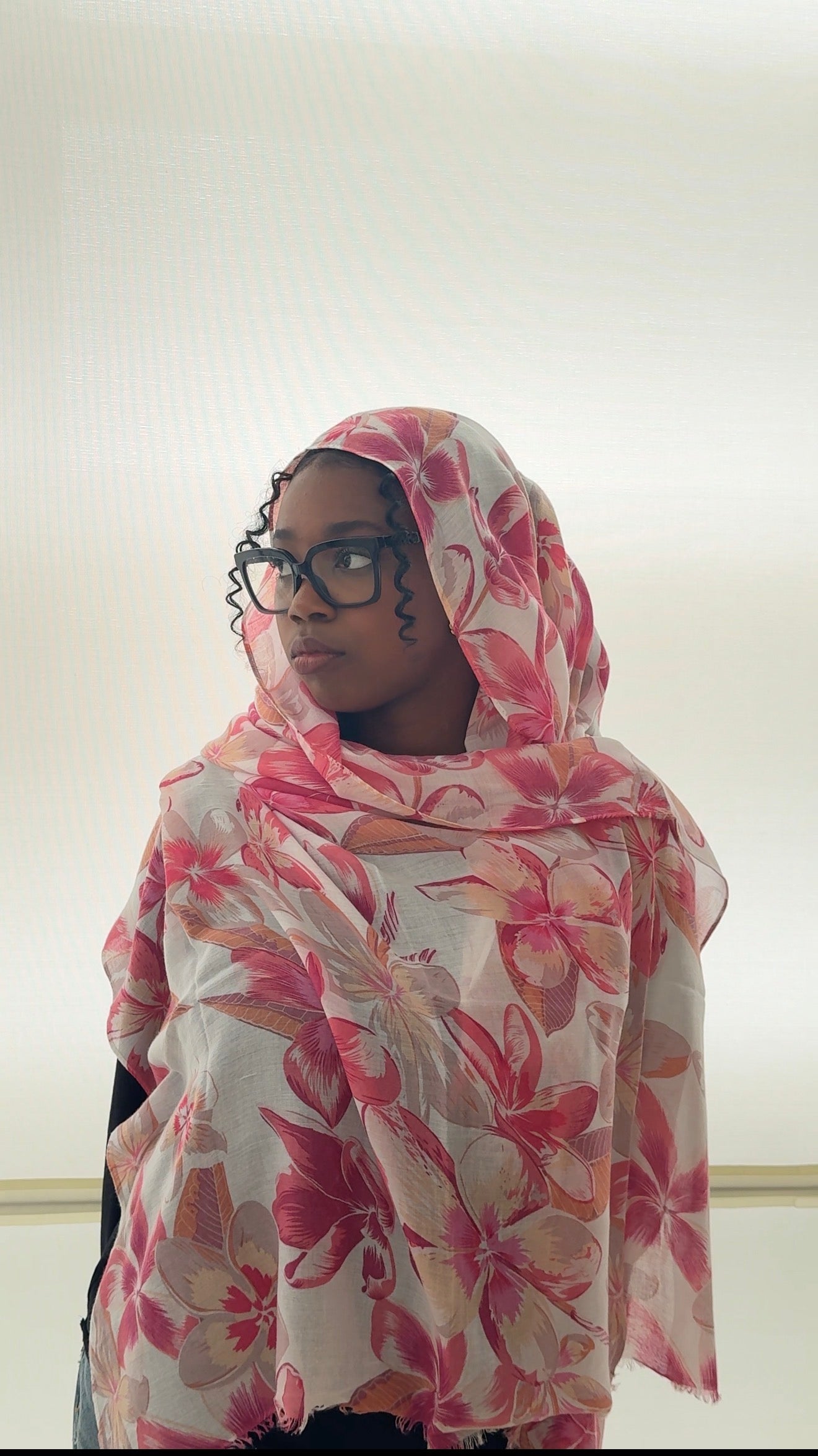 Amra scarf